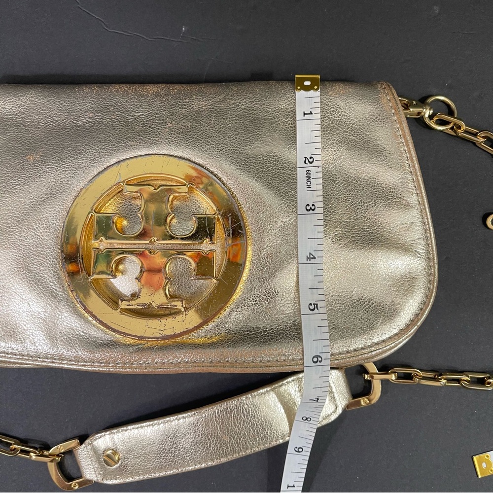 Tory Burch Reva Gold Chain Shoulder Bag - Picture 9 of 16